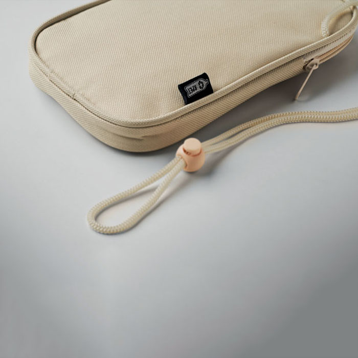 Wilbur RPET cross body travel pouch. (2)