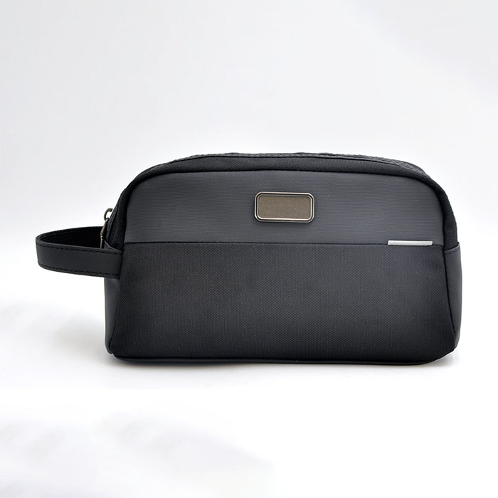 Theroux Sleek textured design pouch (1)