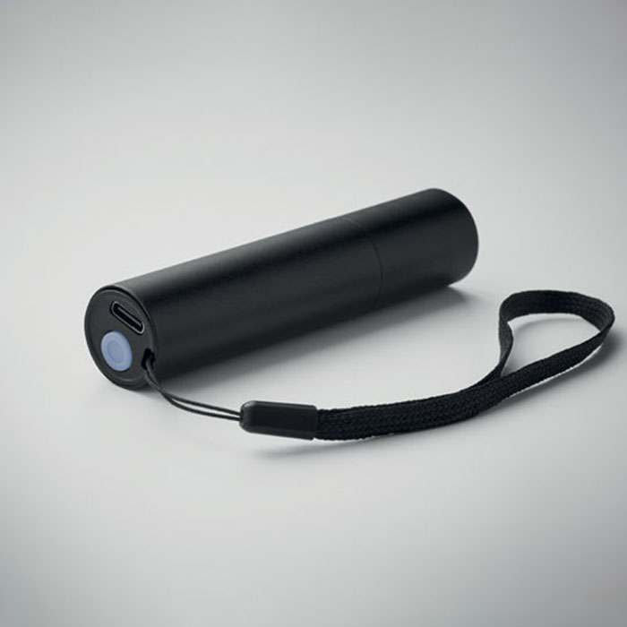 Henin Aluminium rechargeable torch (5)