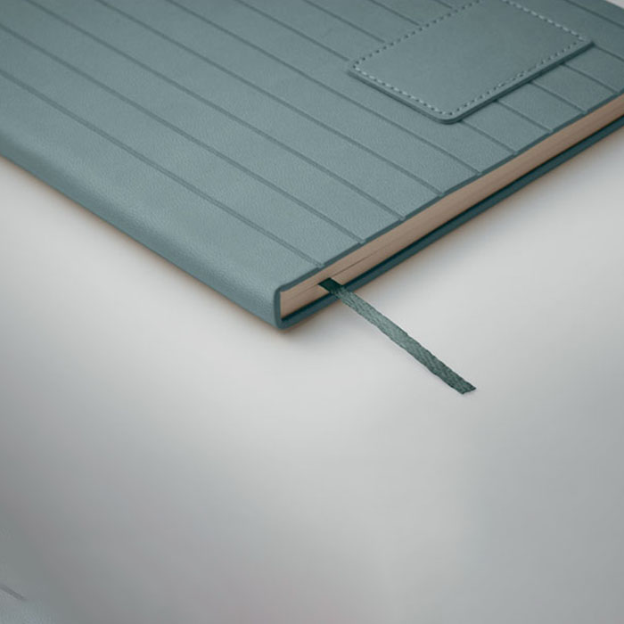 Rihanna A5 notebook in smokey PU (4)