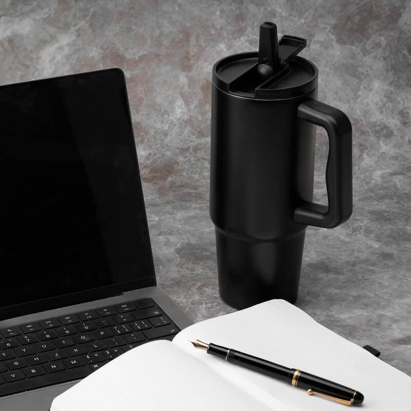 Ross Pro 900 ML Recycled Stainless-steel tumbler with straw lid (2)